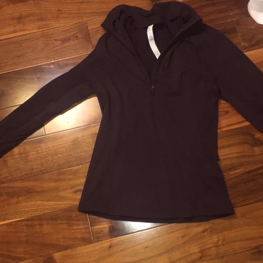 Maroon lululemon quarter zip